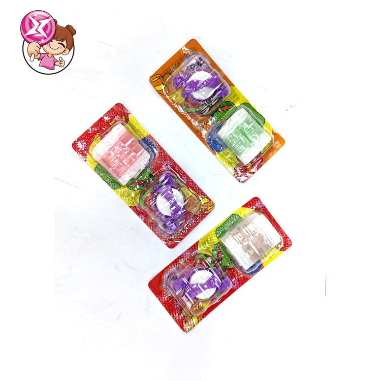 Factory wholesale hot selling candy New color children's cartoon toys Halal jelly fruit toys fruit roll candy