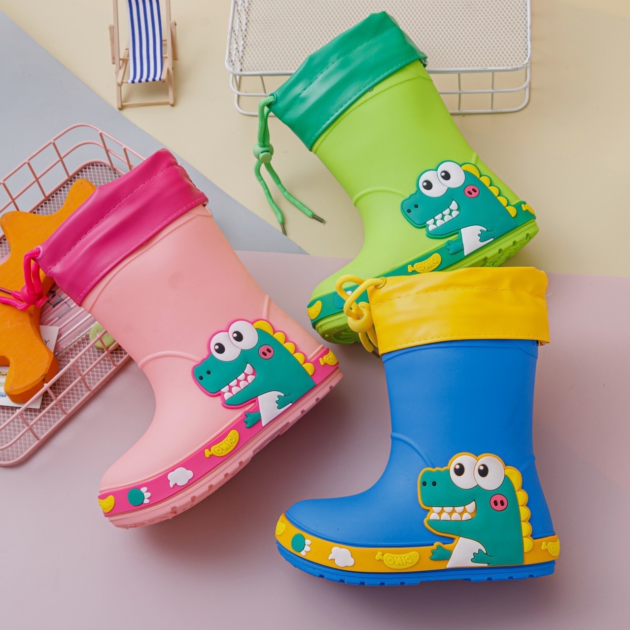 Fashion children's rain boots warm plus cotton non-slip universal children's rain boots water shoes baby men and women cute cart