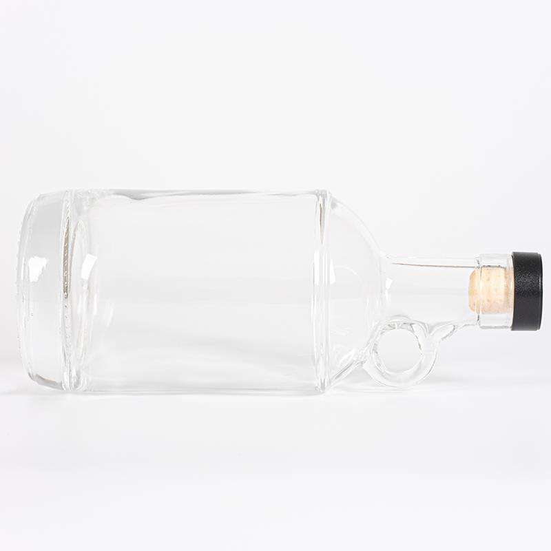 Classic round moonshine 500ml 750ml whiskey whisky vodka spirit glass liquor bottle with handle