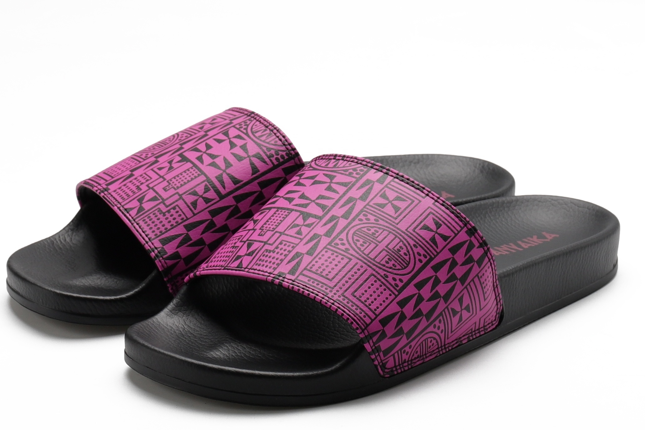 Xsheng Factory Price Support Dropshipping Super Soft Pu Sole  Custom Logo Comfortable Slides  Designer Sandals Slides Slipper