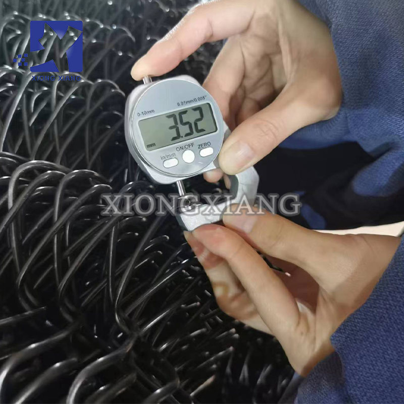 Low Price 6ft PVC Coated Galvanized Black Decoration Diamond Wire Mesh Chain Link Fence