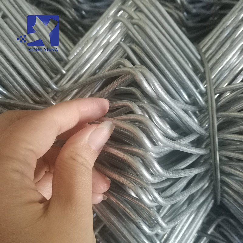 Low price galvanized chain link fence diamond wire mesh For Factory Game Fence