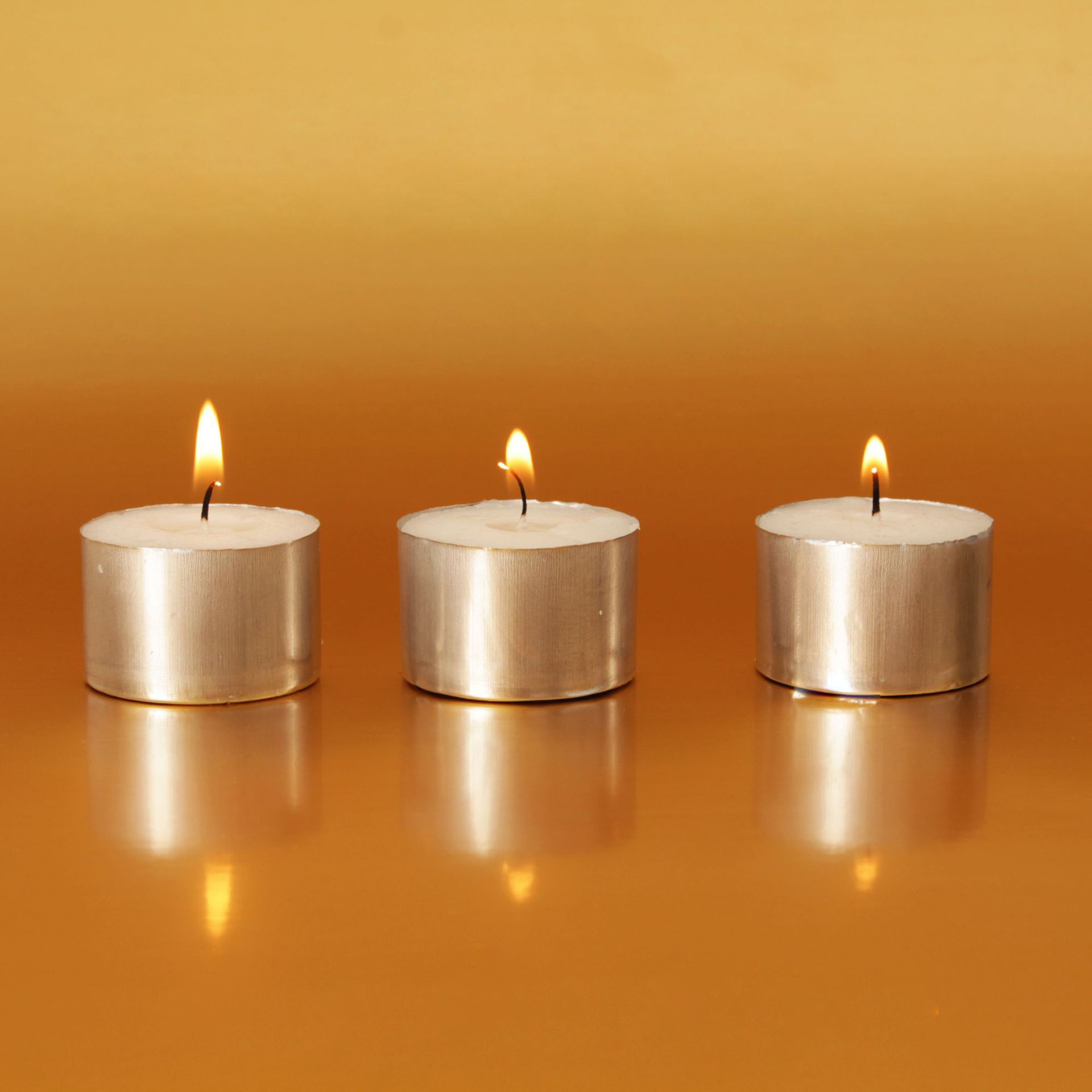 Hot sale White 10/50/100 8 Hour Long Burning Time unscented Tealight candles