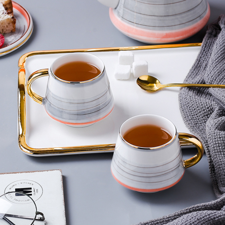 Modern Teatime Coffee Tea Cup Set 6 Cups Gold Rim Rroyal Luxury Ceramic Teapot Set With Tray