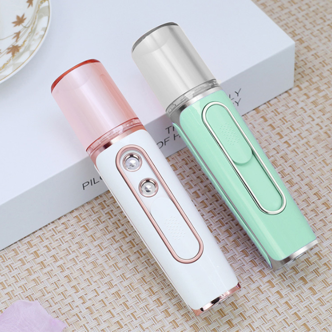 Portable Skin Care Emergency Charging Power bank Moisturizing Spray Double Hole Moisturizing Face Spray Nano Face Spray