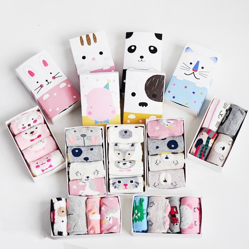 wholesale 2019 new hotsale custom 3d cartoon tube kids boxed socks