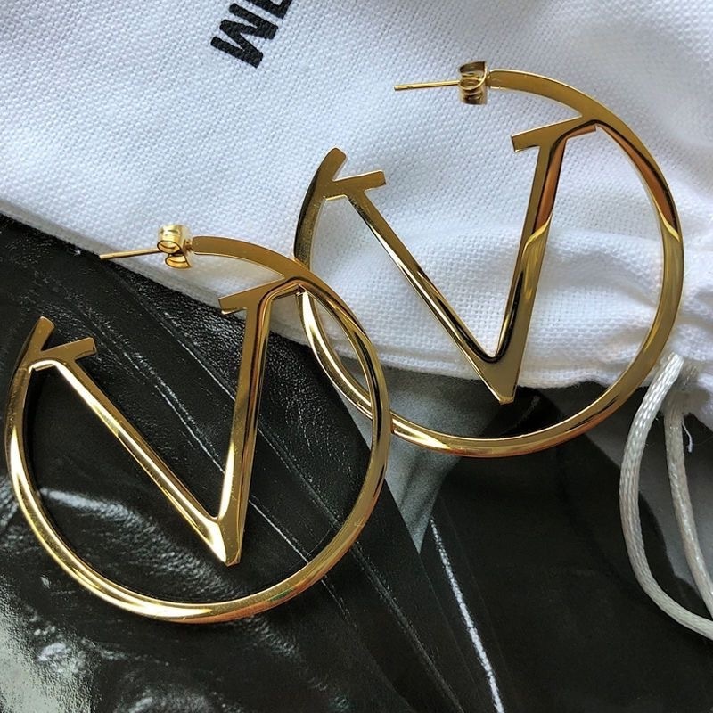 XIXI Stud Non Tarnish Stainless Steel Hoop 18K Gold Plated Custom Designer V Women Letter Fashion Jewelry Earrings