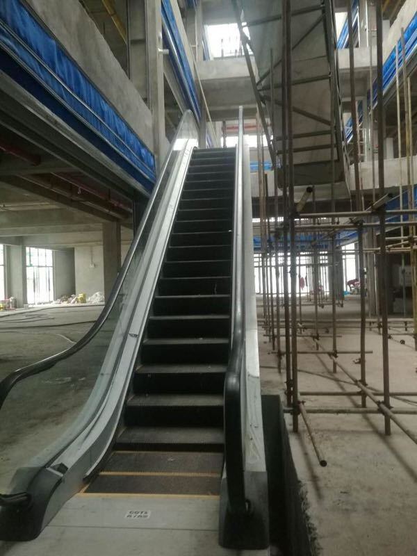 Saft indoor escalator and outdoor escalator elevator price with 1000mm step width