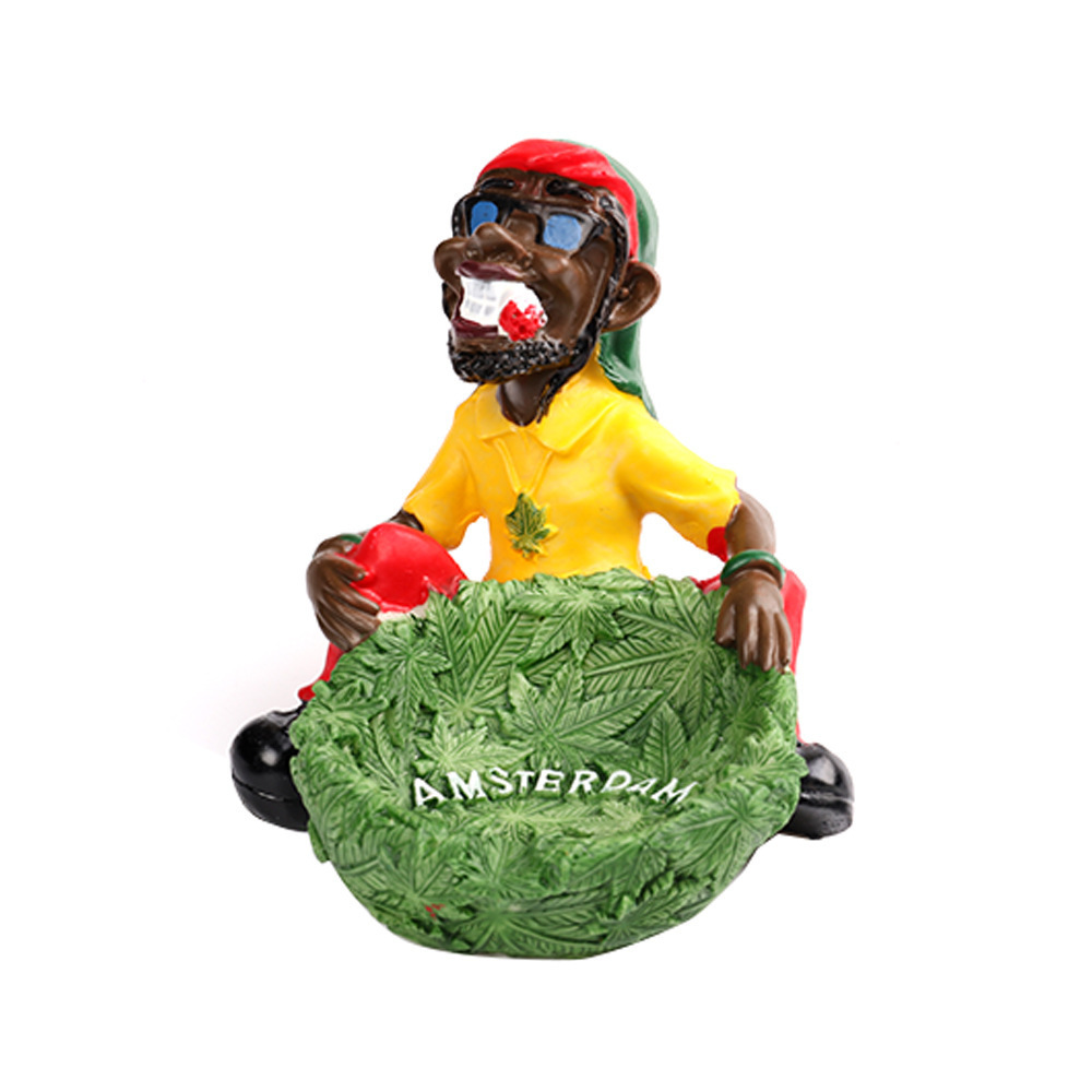 Wholesale Resin Ashtray Fancy Smoking Tobacco Cigarette Resin Rasta Cool Jamaican Ashtray