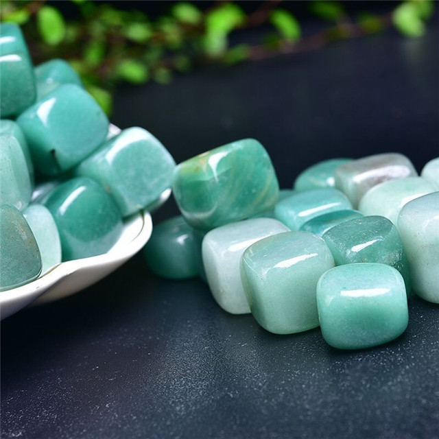 Wholesale natural quartz crystals healing stones polished bulk tumbled stone aventurine stone cube