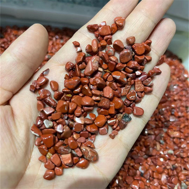 Wholesale natural polished gemstone chips red jasper gravels crystals healing stones for decorations