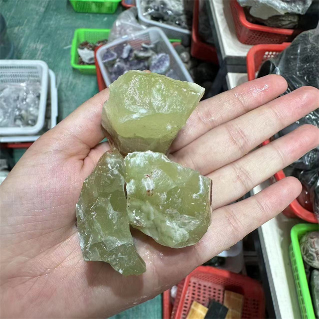 Wholesale natural uncut gemstones raw crystal healing stones afghanistan jade rough stone  for home decoration