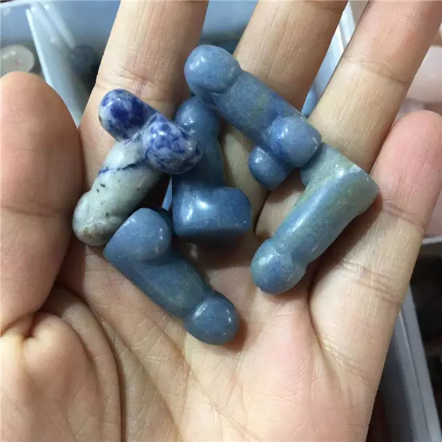 wholesale natural quartz crystals healing stones jewelry quartz crystal penis crystal mini penis for making jewelry