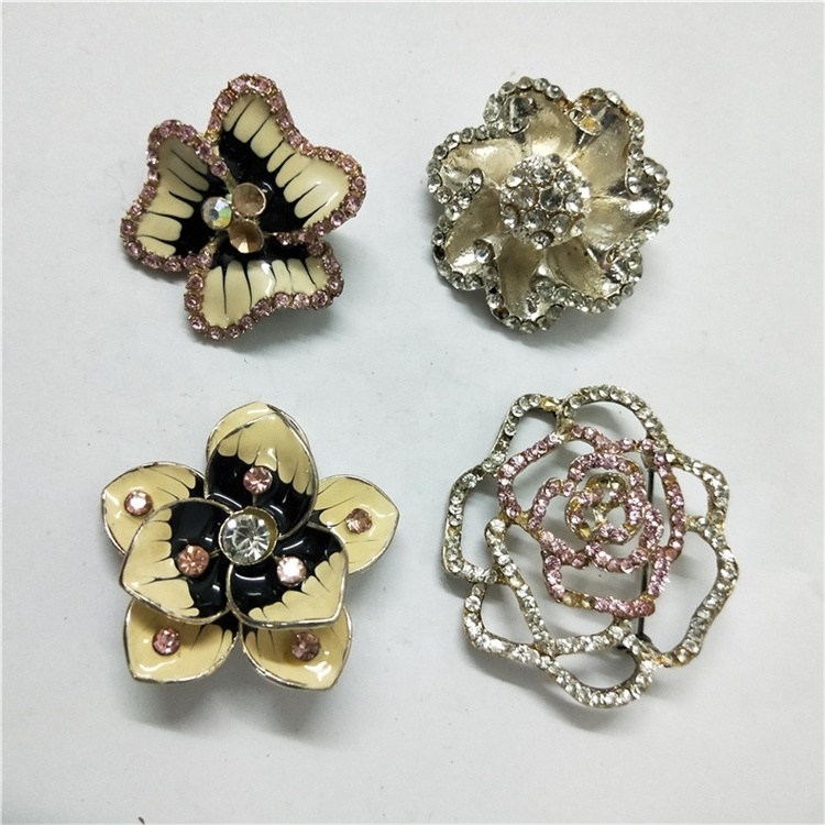 Various flower-shaped diamond Garment accessories decorative buckle metal shoe bag buckle decorations