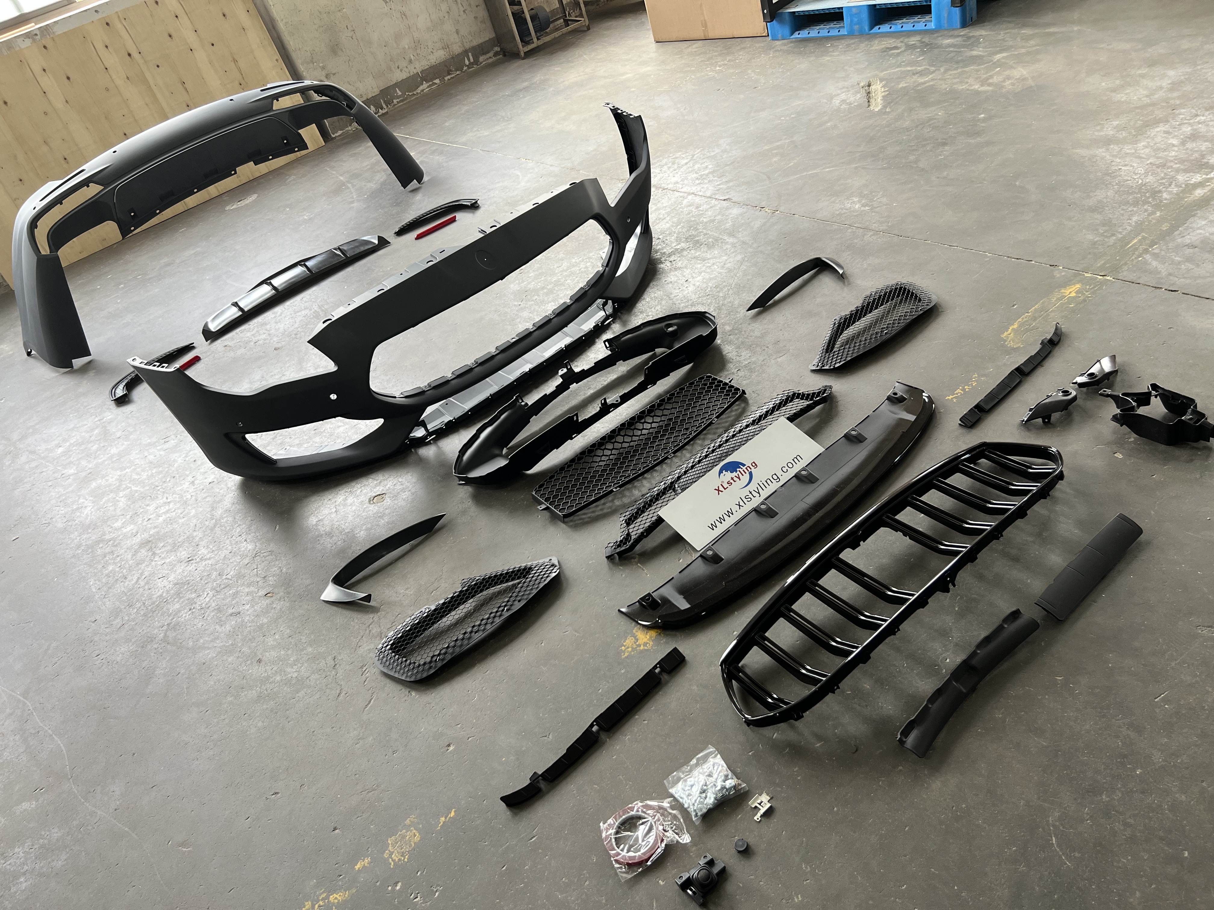 new Trofeo Performance Body Kit include lights For Maserati Quattroporte bodykit Front Rear Bumpers