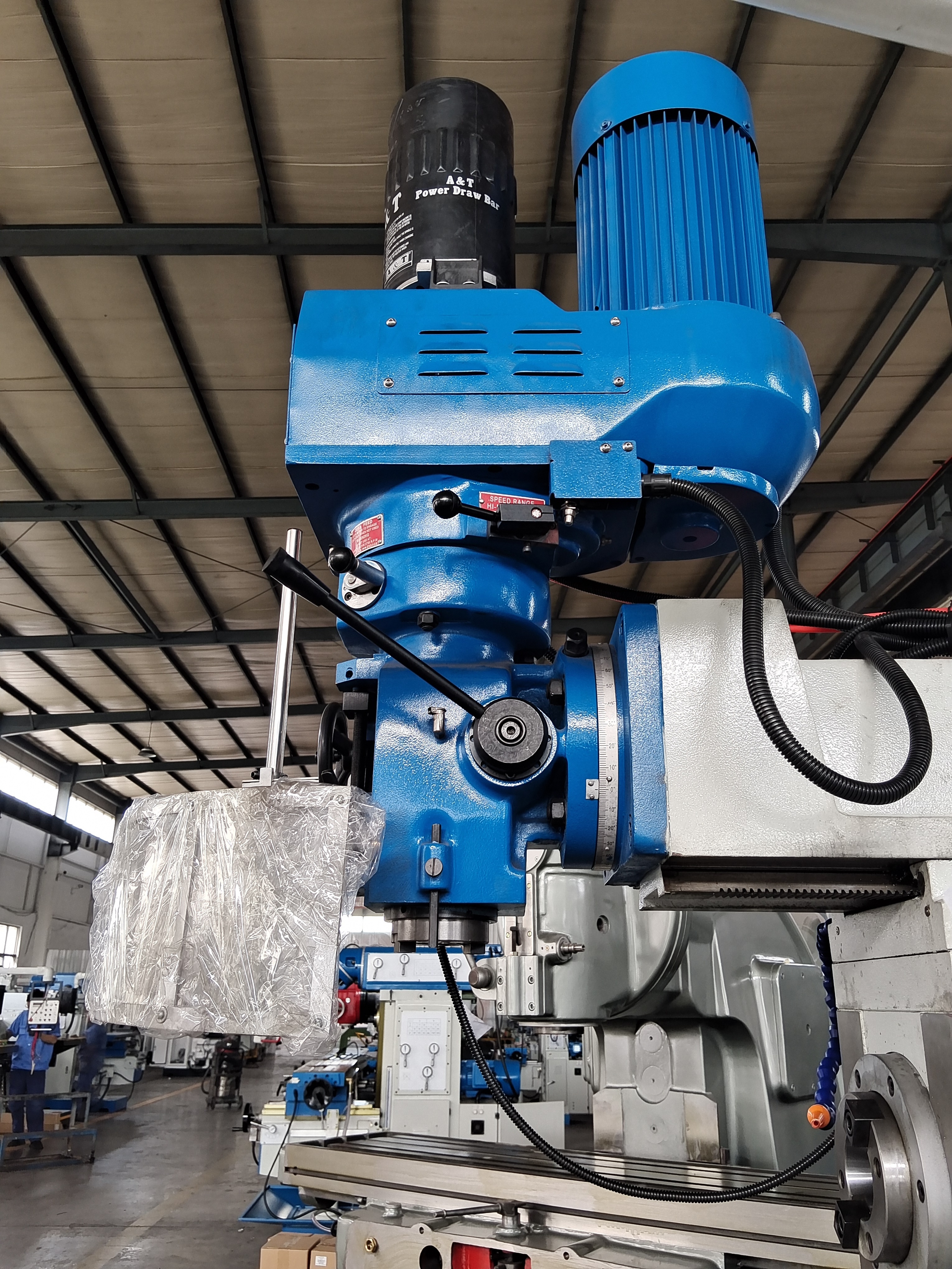 XL6336CL Turret Milling Machine with Digital Readout OEM