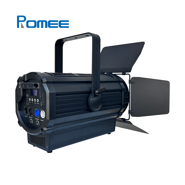 3200k/6500k 300W Zoom LED Fresnel Light DMX512 With Strobe Effect For Studio Theater Lighting