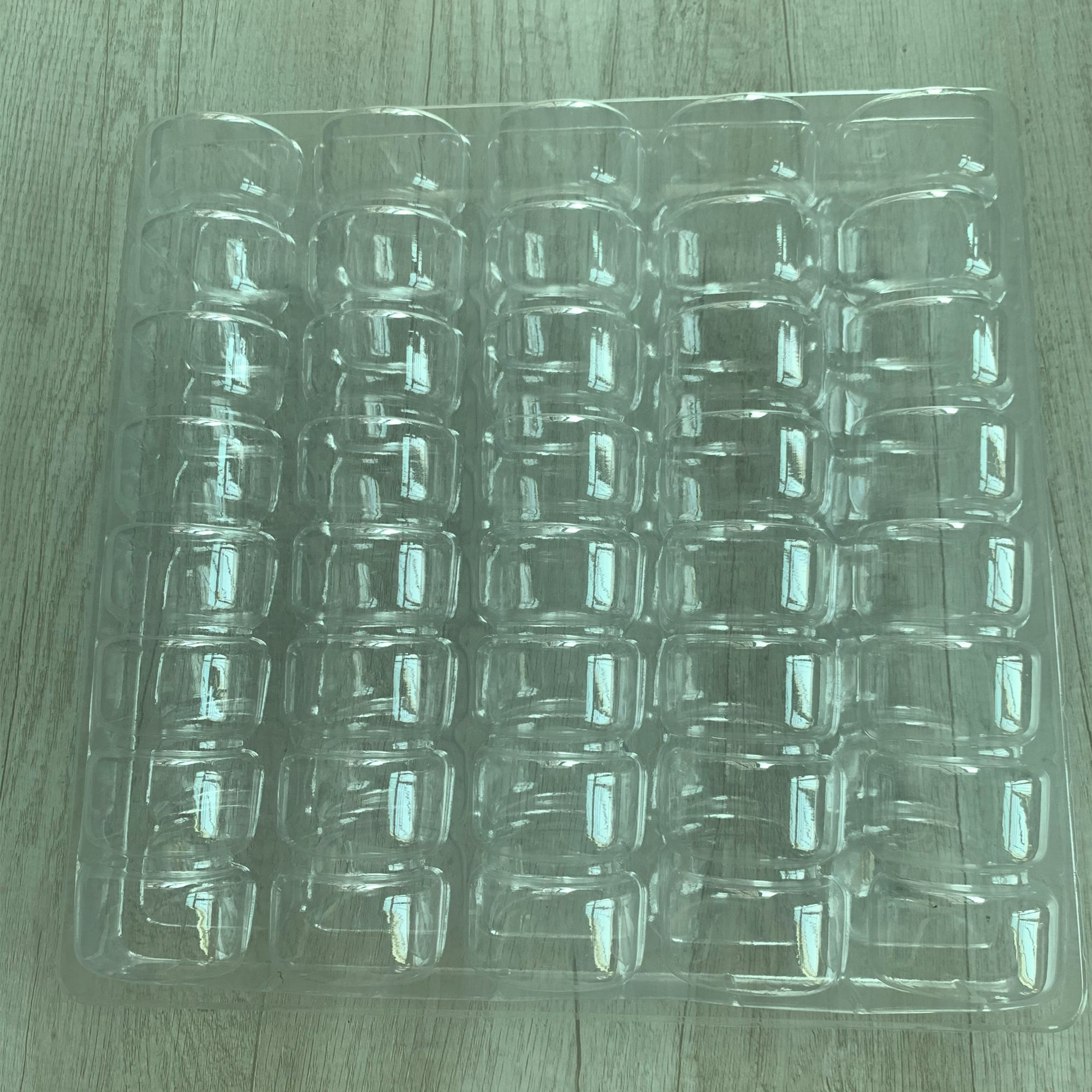 Plastic round macaron packaging display tray square cake small clear box disposable macaron packaging boxes with clear window