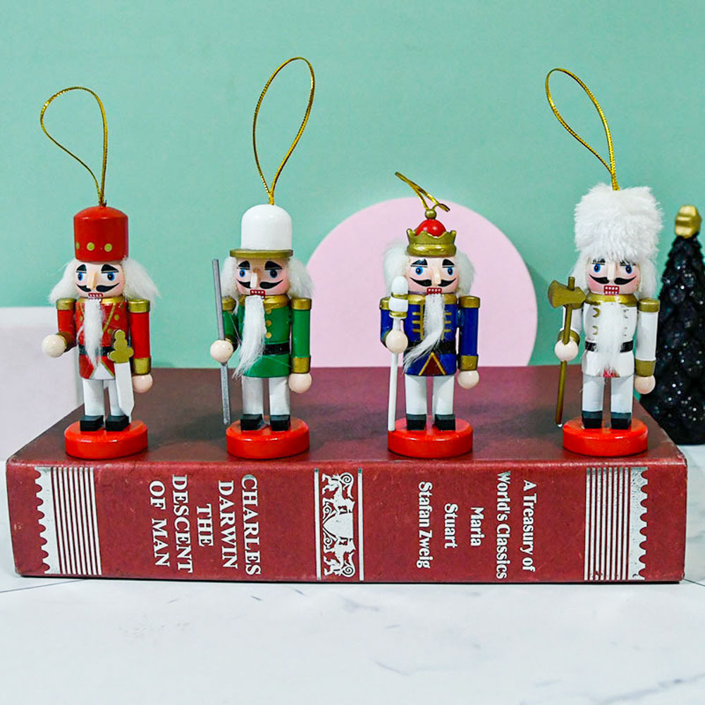 NEW Christmas decorations small size wooden hand make soldier Christmas nutcrackers sets