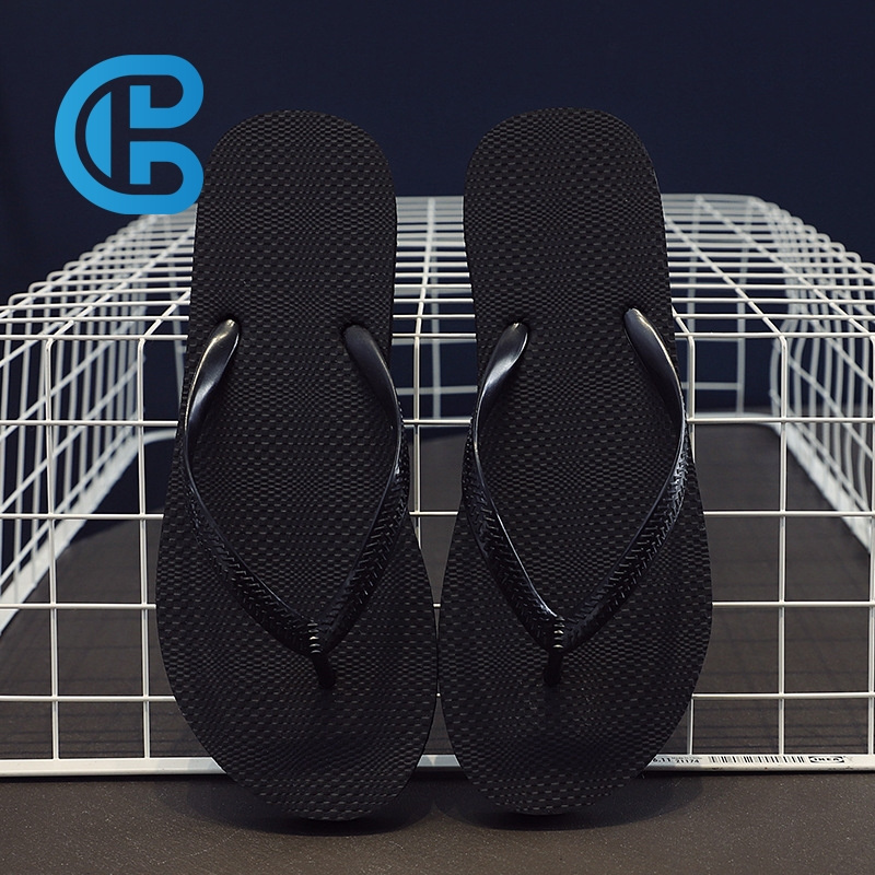 Wholesale Outdoor Customized New Fashion Simple Cheap Flat Beach Thong Slipper PVC Girls Wedding Flip Flops