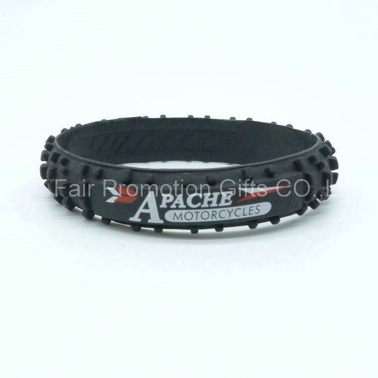 Solid Black Color Tire Silicone Rubber Bracelet Custom Made Personalized Motorbike Tyre Rubber Wristbands With Printed Logo