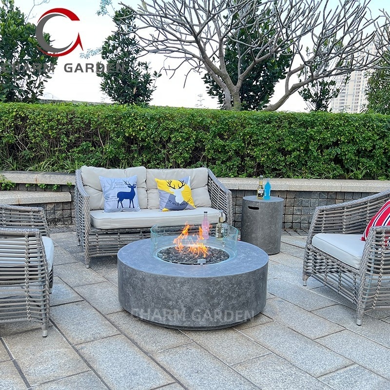 New Design Patio outdoor garden furniture set boulder fire pit tables with tempered glass wind guard