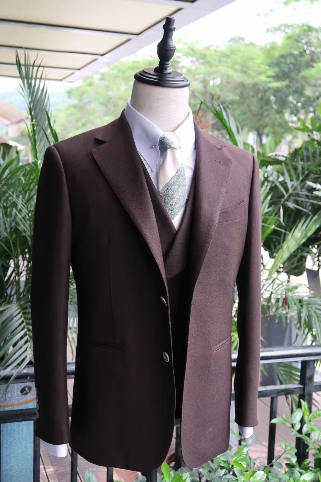 MTM made to measure Custom fashion handmade quality 3 pieces 100% wool super 130s mens bespoke suit