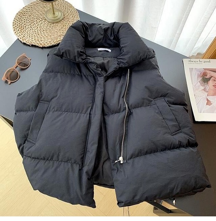 cheap 2024 fall winter women clothes coat puffer sleeveless jacket black colour new Women Puffer Vest