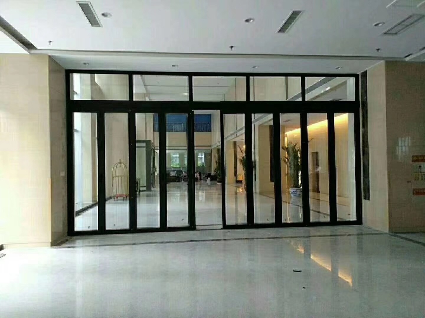 Commercial Residential Lowes Glass Aluminum Bi Folding Accordion Bifold Sliding Exterior Door With Locks