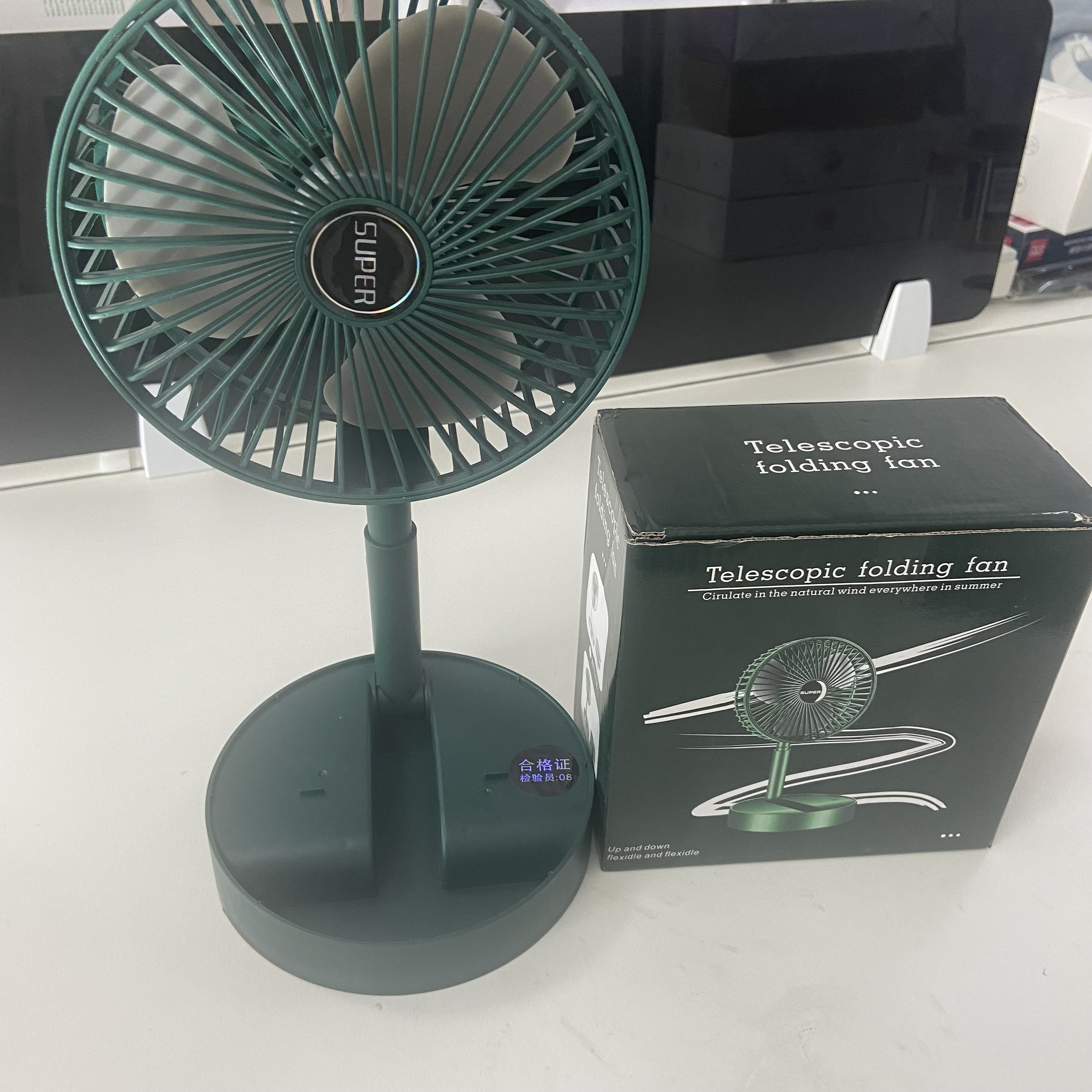 YD0432 Customized jet fan mini mini fan with led light woven  fan