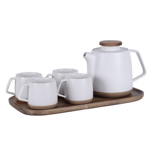 Gifts Packaging Japanese Style White Black ceramic coffee milk tea Sets With Wood Lid Porcelain Teapot And 4 Cups Set