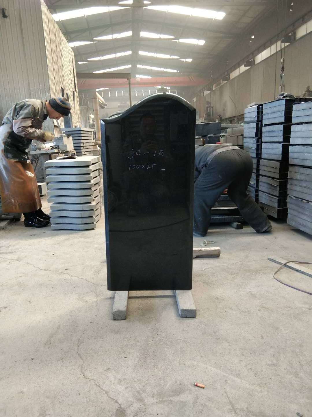 Factory Hot Sale Custom Black Granite Natural Stone Tombstone Monument Headstone Gravestone For Cemetry