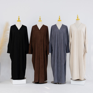 2024 Wholesale Islamic Clothing Oem Odm Ramadan Autumn Winter Plain Color Velvet Cardigan Abaya Muslim Women Dress Dubai Abaya