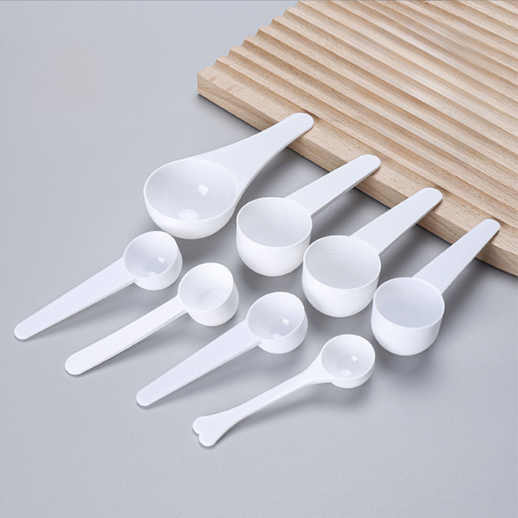 Hot Sale Custom Powder Flat Measuring Spoon 15ml Plastic Scoop wholesale 1g 2g 2.5g 3g 4g 5g 6g 7.5g 10g 12g 15g 20g 25g 30g 35g