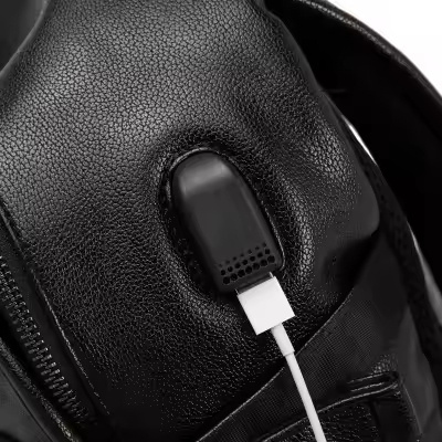 Fashion Men's USB Charging Port Earphone Hole Urban Leisure Travel Backpack Waterproof Backpack