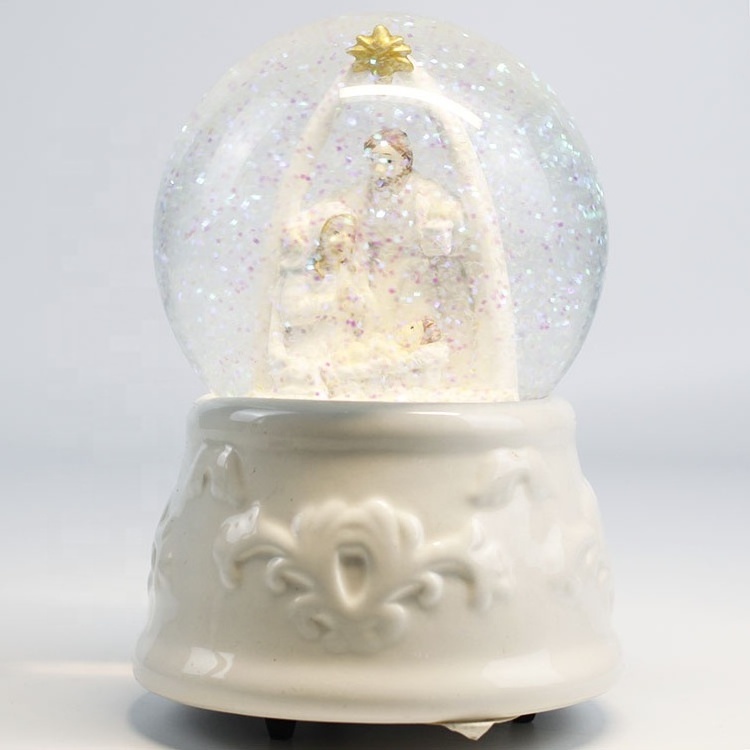 Nativity family custom design jesus baby handmade 3d snow globe with color glitter