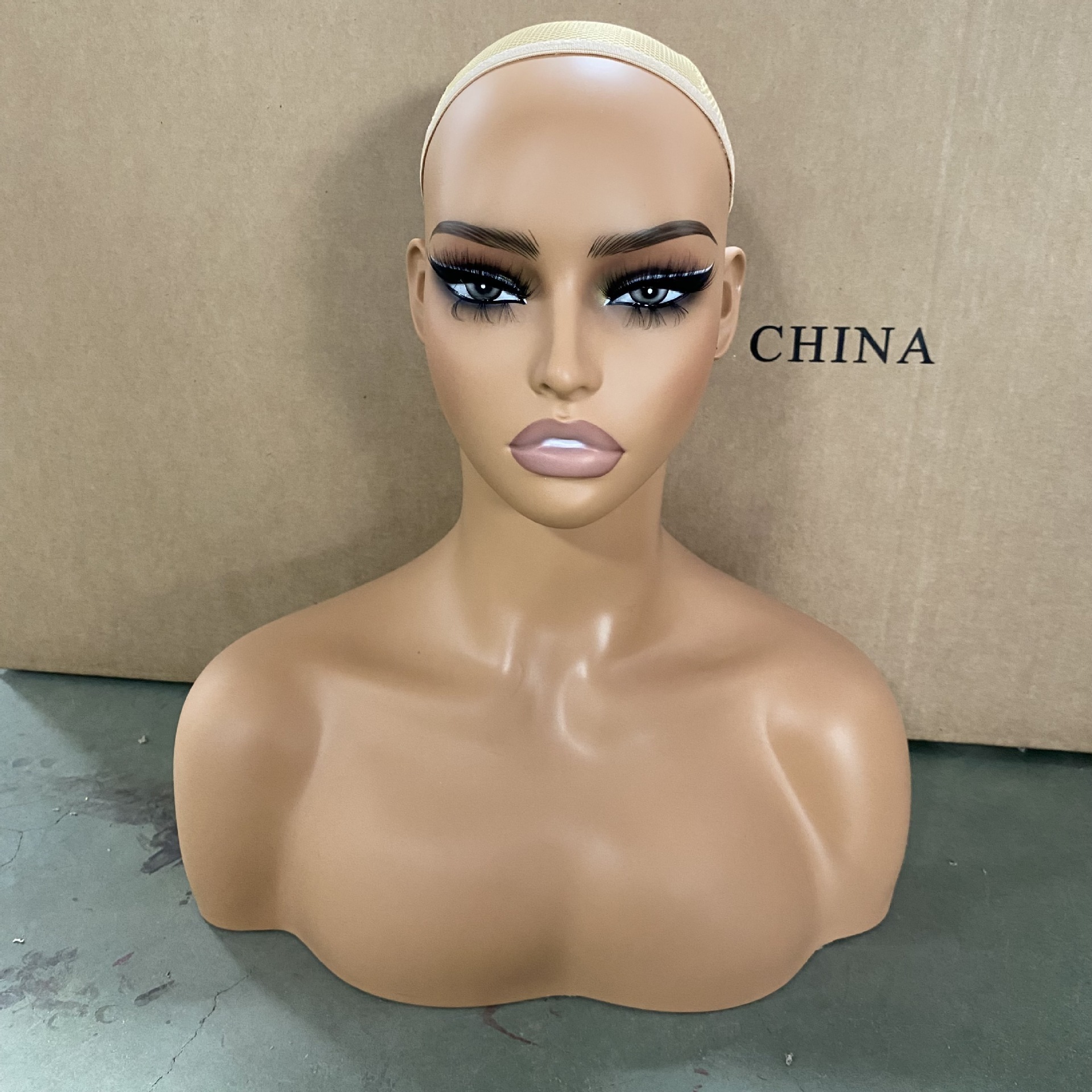 PVC Mannequin Head With Shoulders For Wig