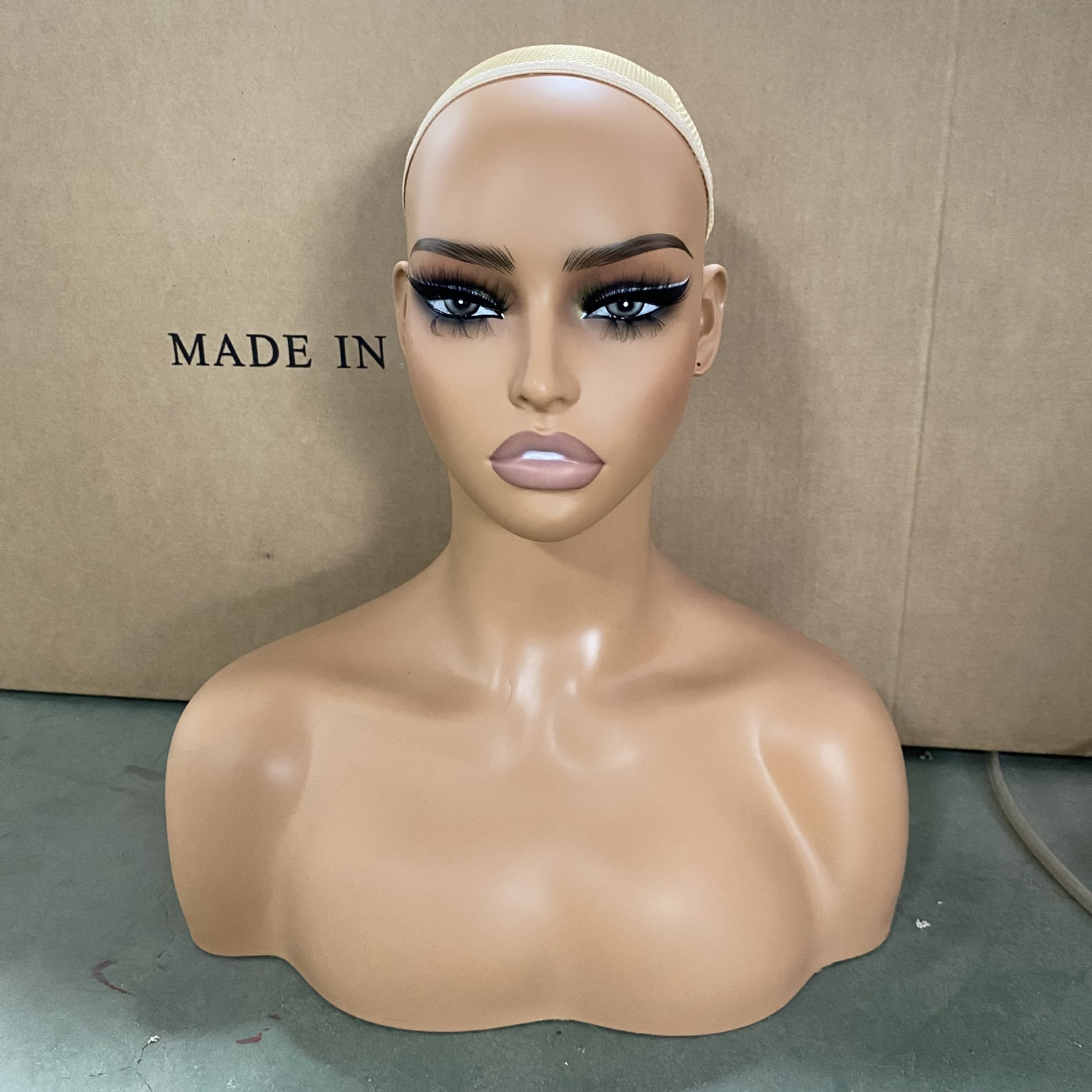 PVC Mannequin Head With Shoulders For Wig