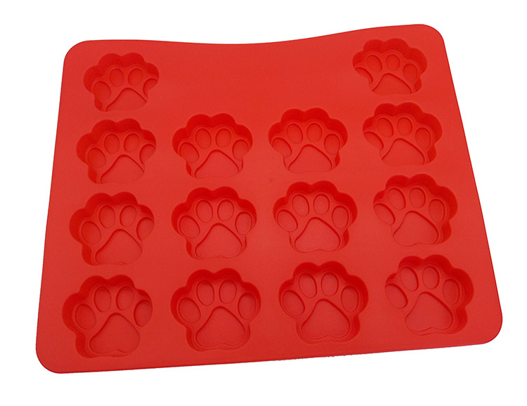 Benhaida Food grade puppy pet treat mold dog bone shape silicone ice cube tray Silicone bone paws baking mold