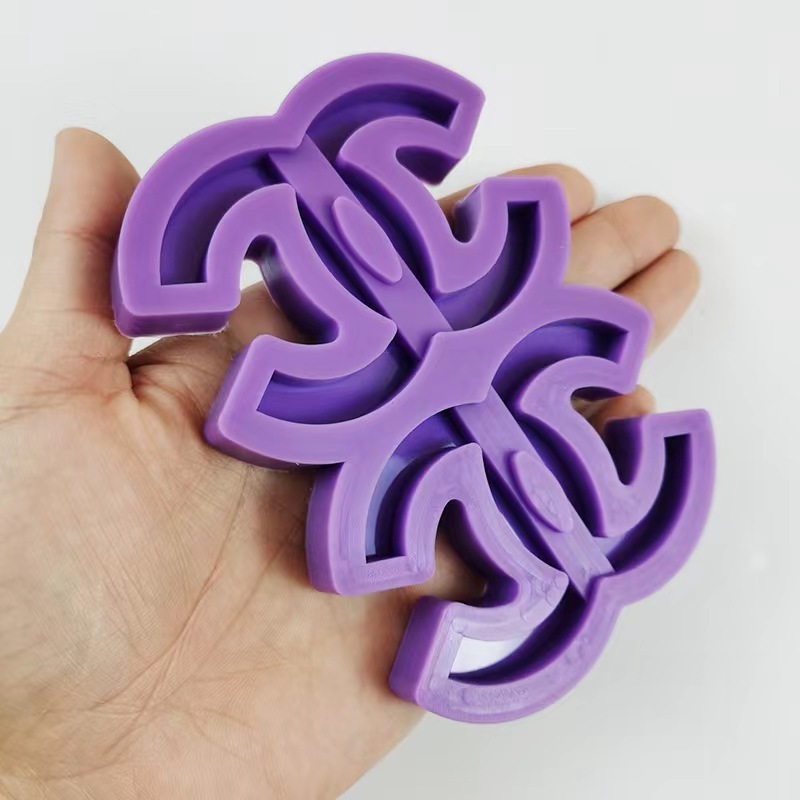 Wholesale Louis Silicone Molds Luxury Brand Logo Silicone Candle Molds Grade Silicon Cake Fondant Molds 3d Decorating