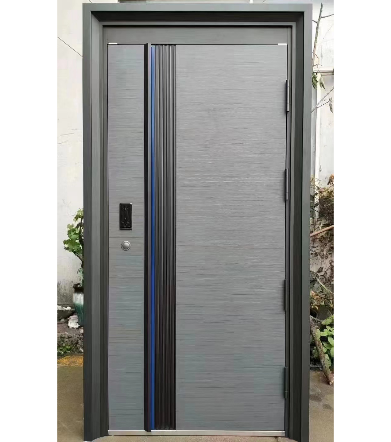 Latest Design Security Steel Security Door One and Half Door with Ventilated Net Window Design