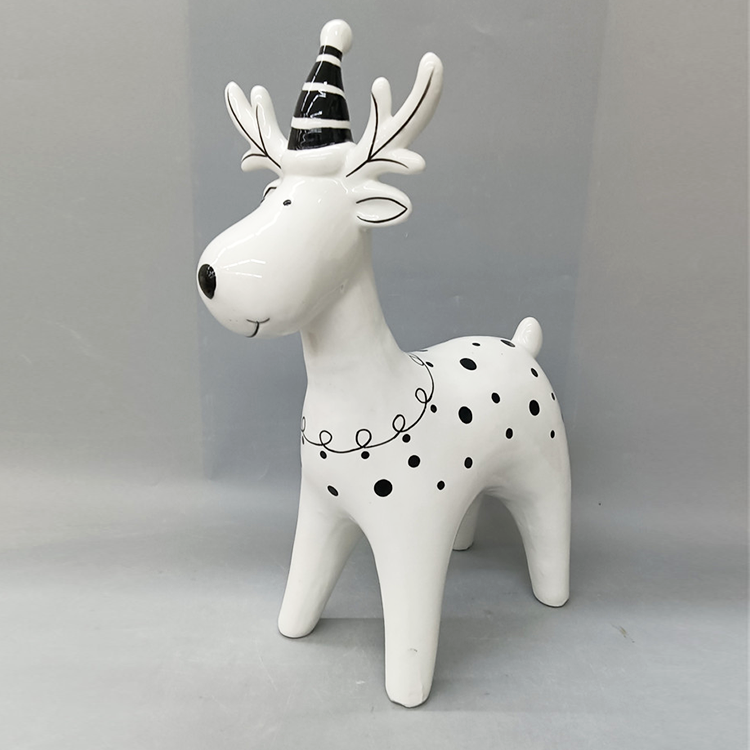 Best quality  white porcelain reindeer decor Christmas decoration reindeer