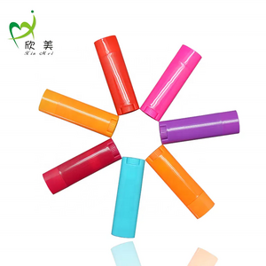 4.5g 5g plastic chapstick tube lip balm container tube with over lid