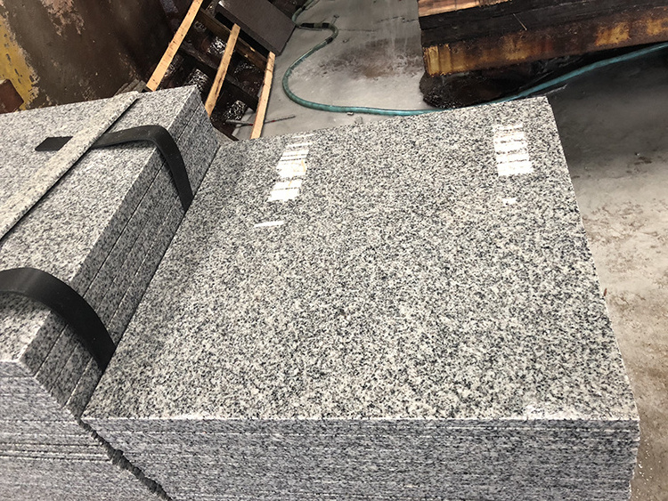 Wholesale Cheap Natural Grey Granite Stone Floor Tile 60X60 Prices Granite G603 Flamed Polished Granite Tiles Slab China