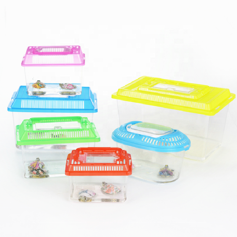 Wholesale large medium and small plastic small goldfish tank portable pet box crawling pet hamster transportation and breeding