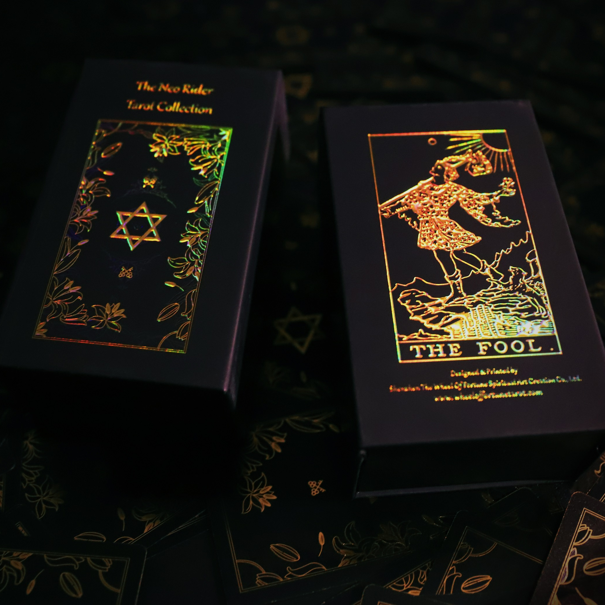 Original Tarot Cards Wholesale Black Gold Tarot Cards Set Tarot Cards Deck with Guide Book Gold Gilded Edges