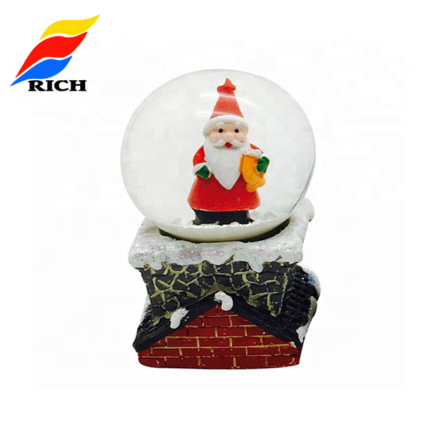 Dubai Cheap Polyresin Custom Snow Globe Kit Glass Souvenir Custom Made Wooden Base