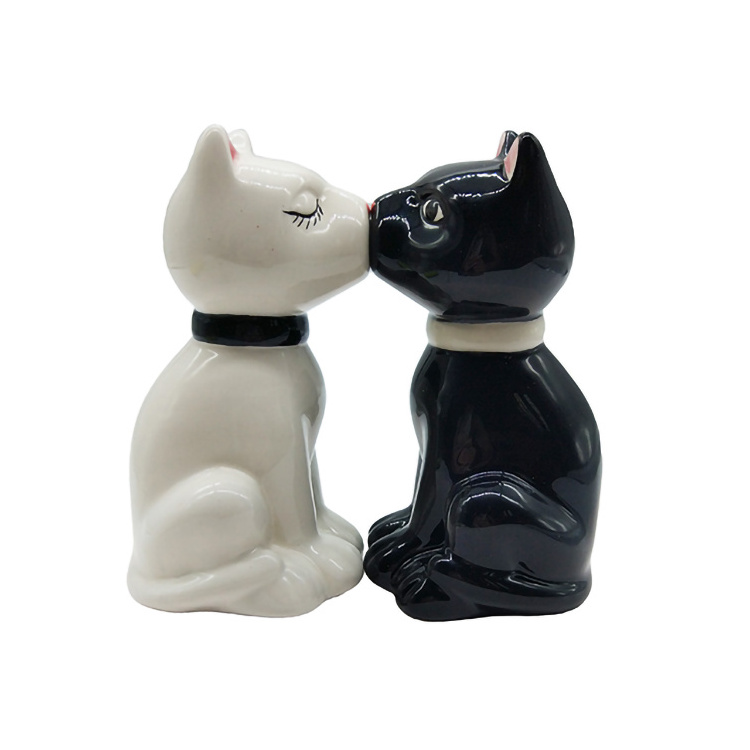 decorative custom cute cats ceramic salt and pepper shakers set wholesale