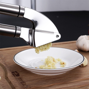 new design manual garlic press mincer Tools Kitchen Gadgets Silicone Peeler Mini 304 stainless steel ginger garlic press