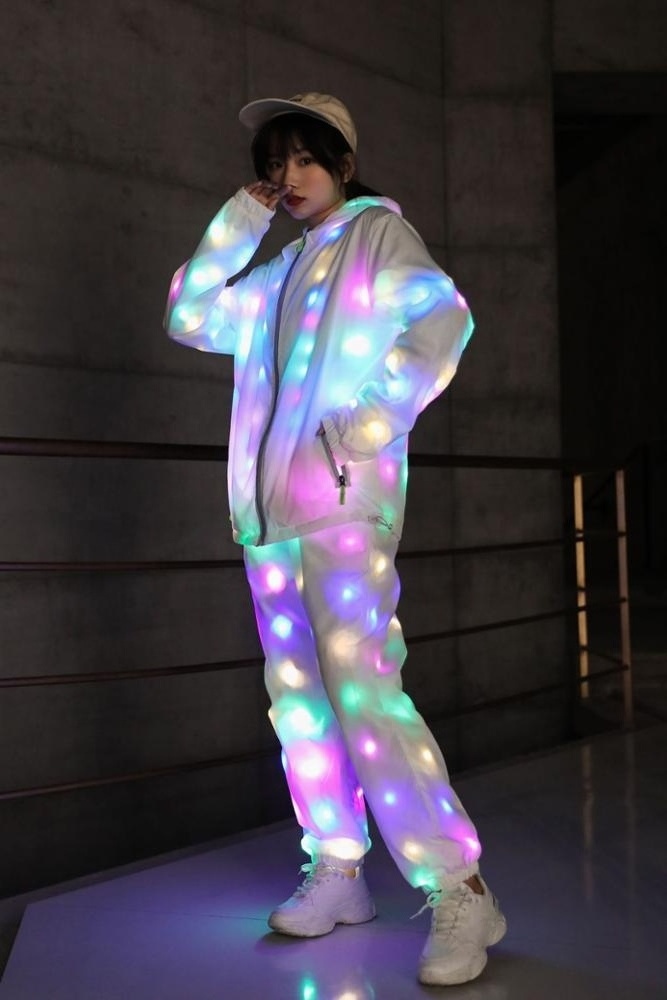 Wholesale LED dance wear in set Luminous Clothes Colorful Lighting Costume LED flash dance wear for men and women